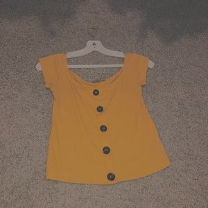 Papaya yellow white tee.